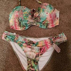 NWT - Victoria Sectets Multi colored bikini